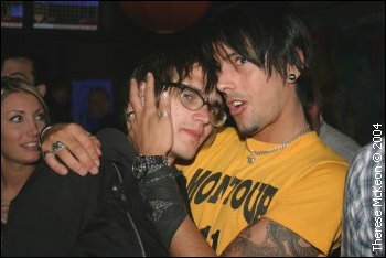 awwbutmikeysmybitch.jpg